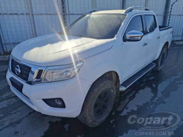 2017 NISSAN FRONTIER CD 