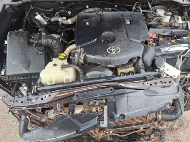 2017 TOYOTA HILUX SW4 