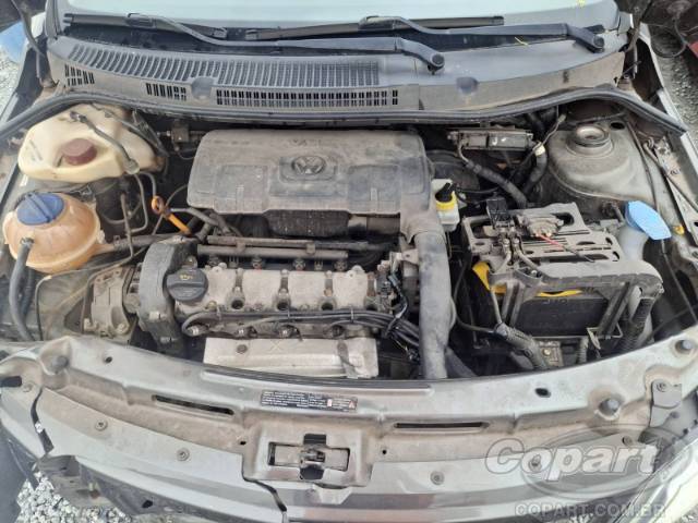 2010 VOLKSWAGEN VOYAGE 