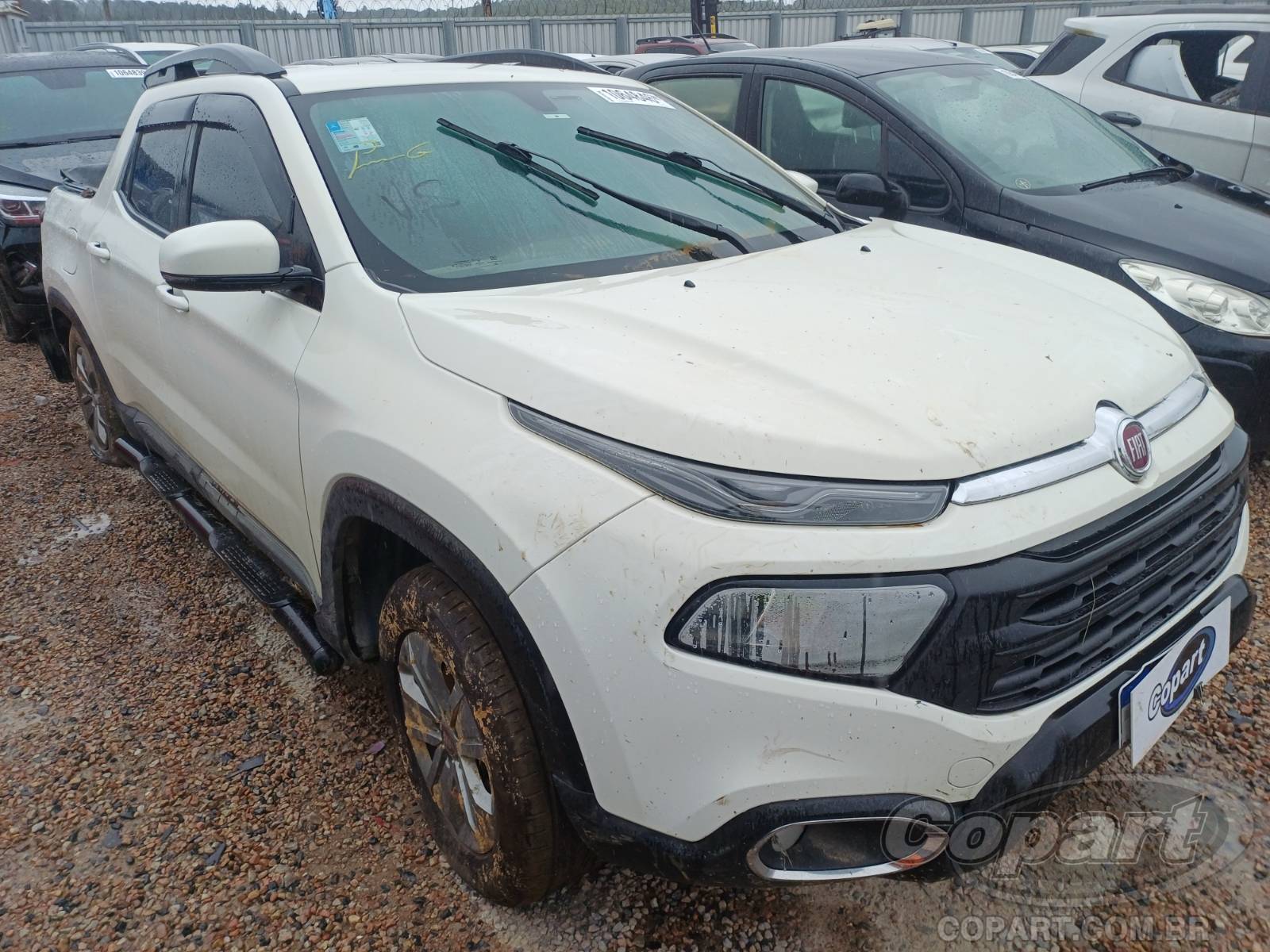 FIAT TORO Freedom AT6 1.8 16V E.torQ 2021