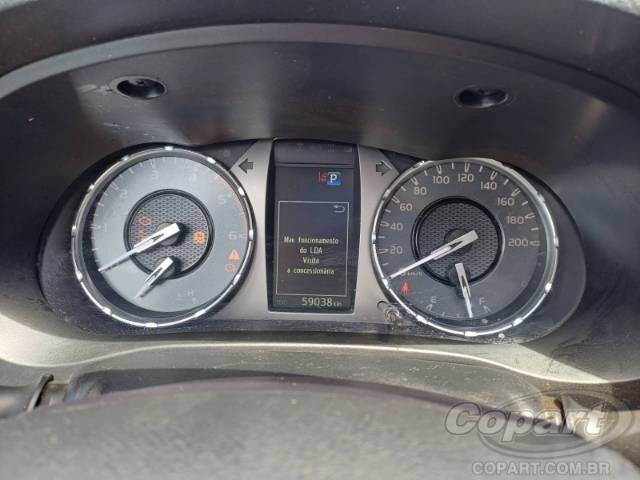 2024 TOYOTA HILUX CD 