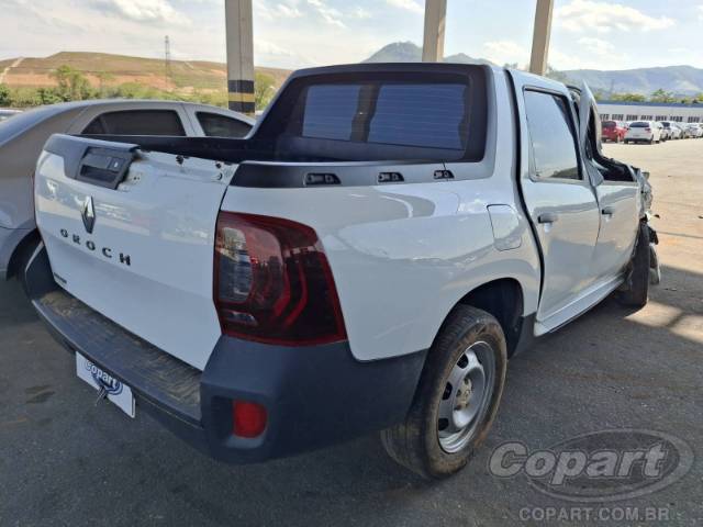 2020 RENAULT DUSTER OROCH 