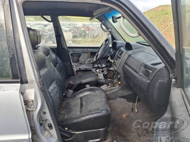 2010 MITSUBISHI PAJERO TR4 