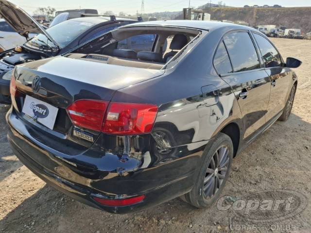 2011 VOLKSWAGEN JETTA 