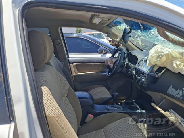 2014 TOYOTA HILUX SW4 