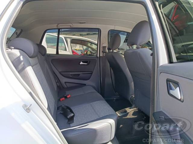 2013 VOLKSWAGEN FOX 