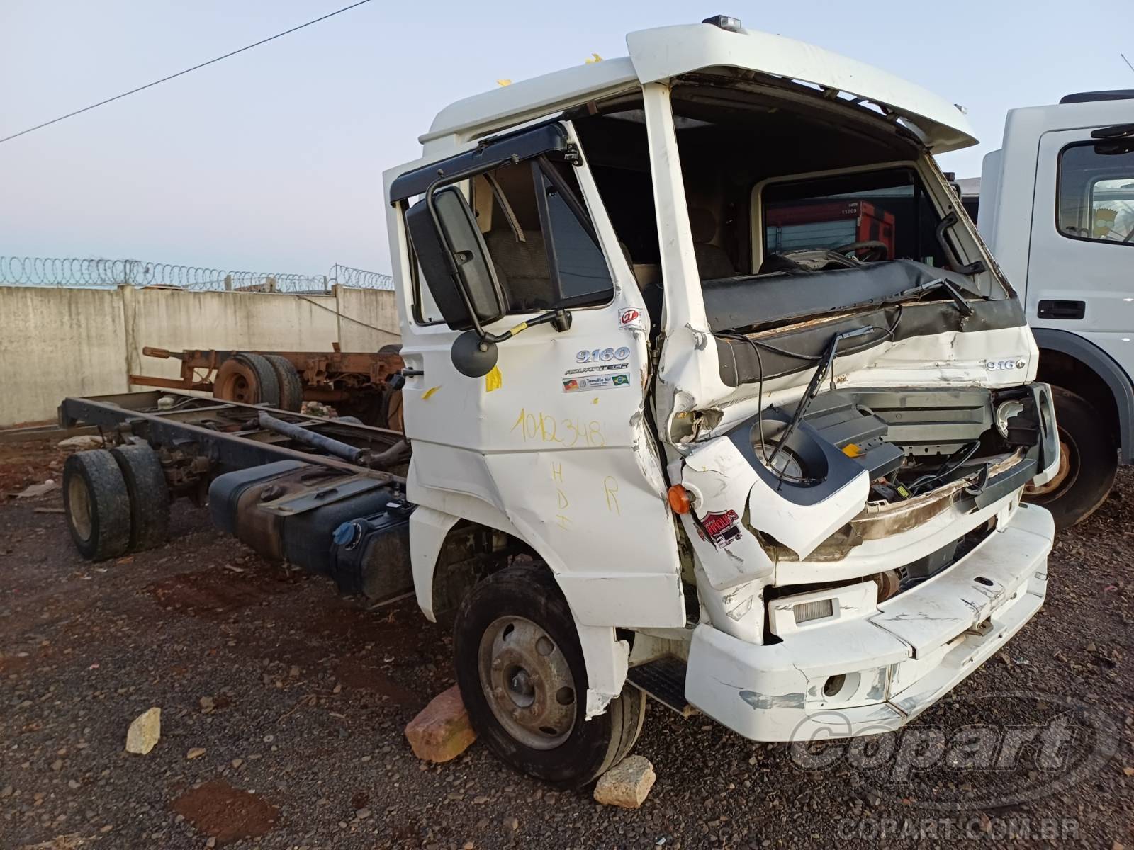 VOLKSWAGEN DELIVERY 2013