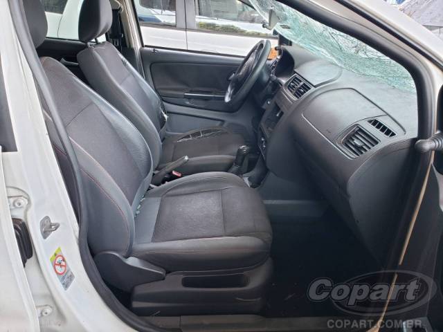 2012 VOLKSWAGEN FOX 