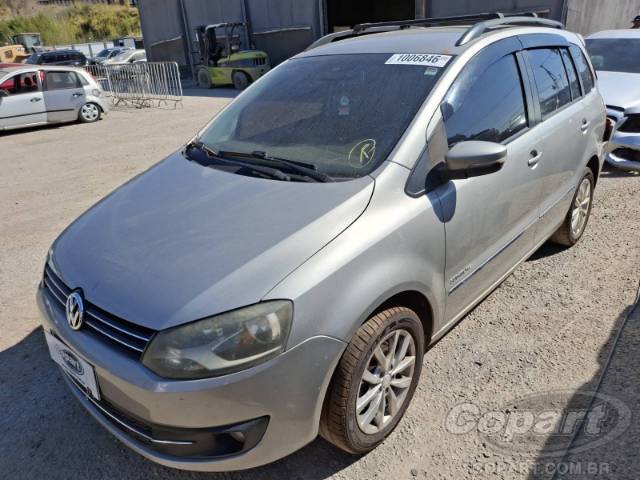 2013 VOLKSWAGEN SPACEFOX 