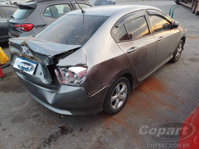 2010 HONDA CITY 