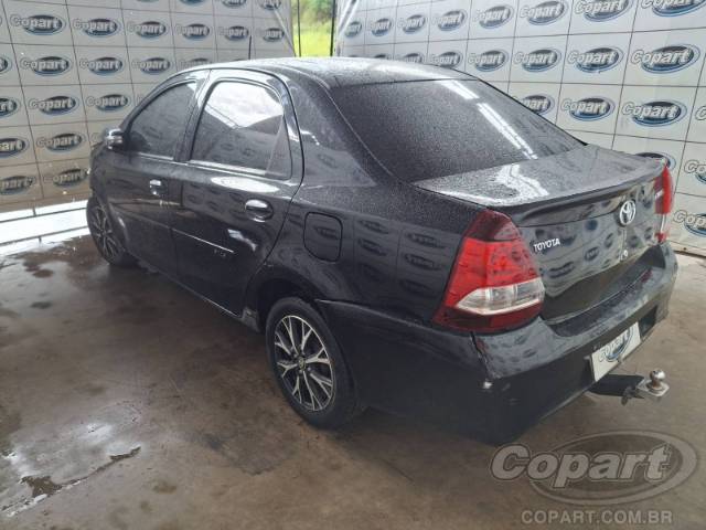 2017 TOYOTA ETIOS SEDA 
