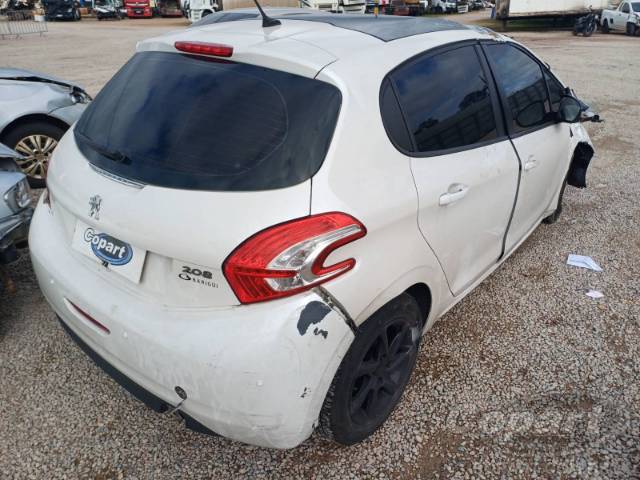 2014 PEUGEOT 208 