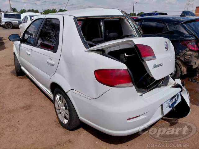 2014 FIAT SIENA 