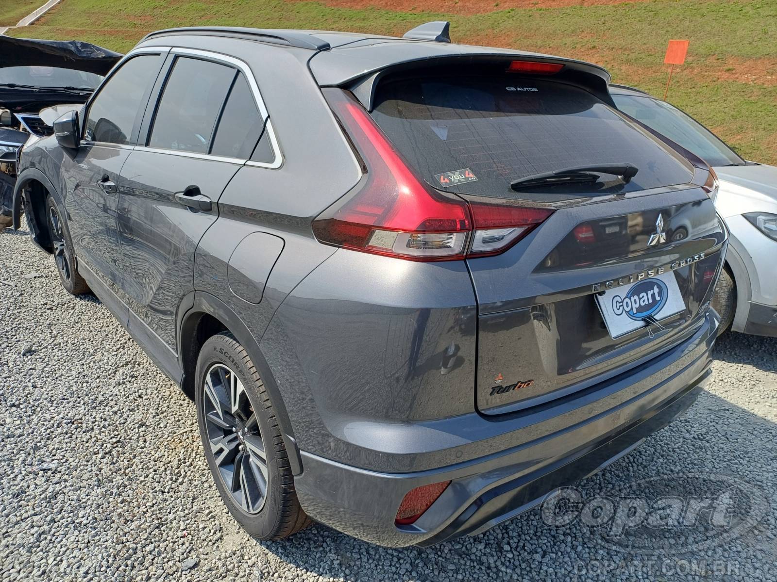 Foto 3: 2023 MITSUBISHI ECLIPSE CROSS
