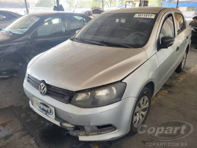 2015 VOLKSWAGEN VOYAGE 