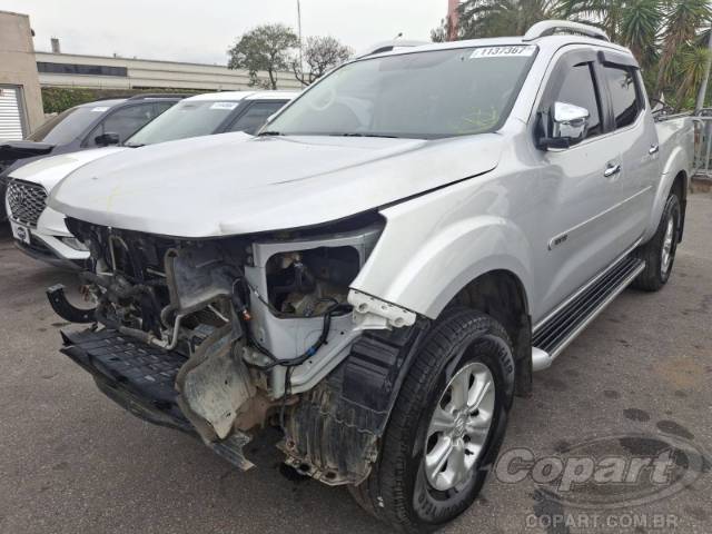 2017 NISSAN FRONTIER CD 