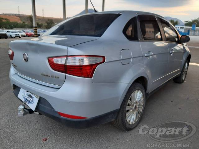 2016 FIAT GRAND SIENA 