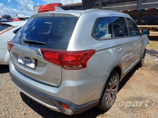 2018 MITSUBISHI OUTLANDER 