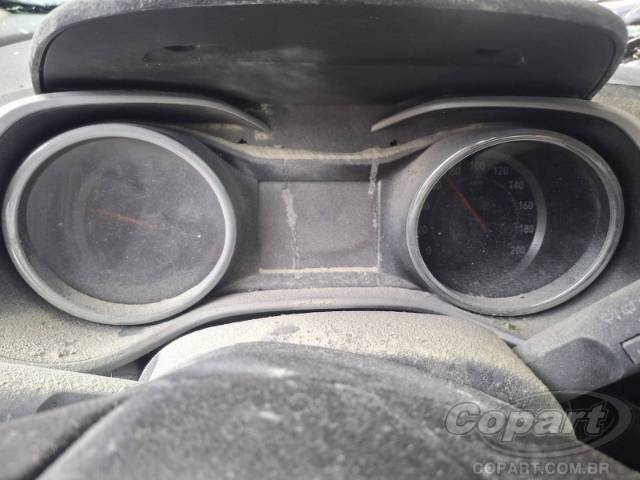 2025 CHEVROLET TRACKER 