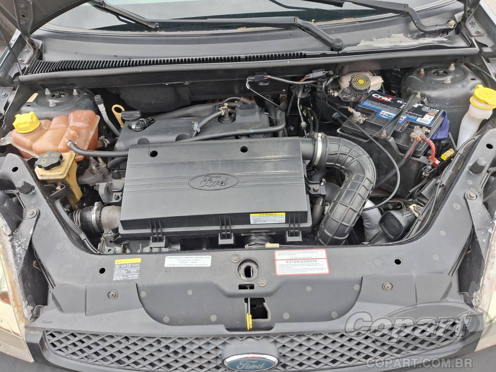 2005 FORD FIESTA SEDAN — foto 7 de 10