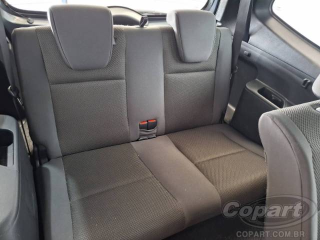 2012 NISSAN GRAND LIVINA 