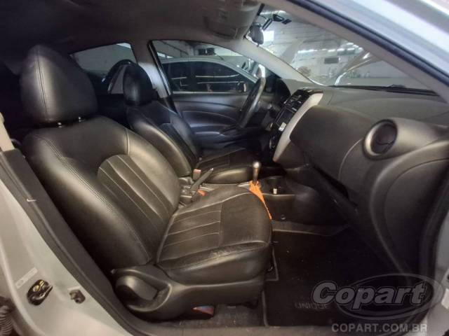 2017 NISSAN VERSA 
