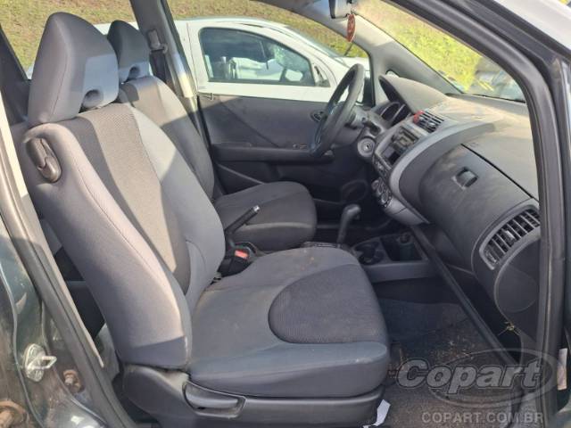 2005 HONDA FIT 
