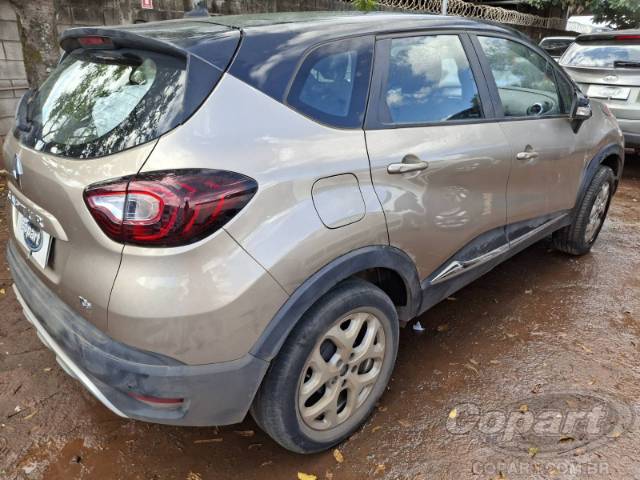 2022 RENAULT CAPTUR 