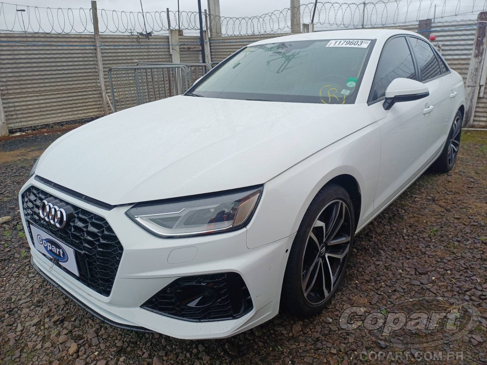 Foto 2: 2021 AUDI A4