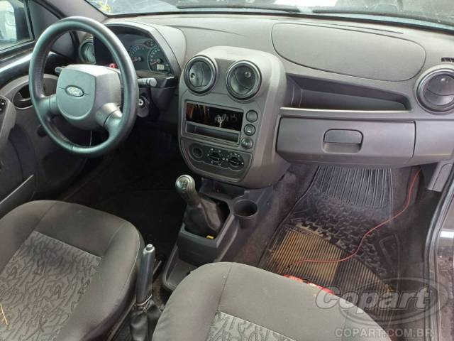 2011 FORD KA 