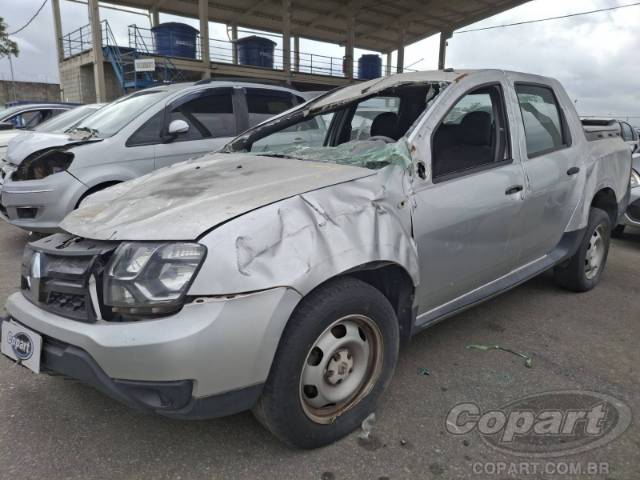 2019 RENAULT DUSTER OROCH 