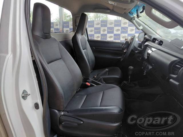 2026 TOYOTA HILUX CS 