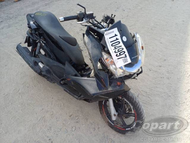 2015 HONDA PCX 