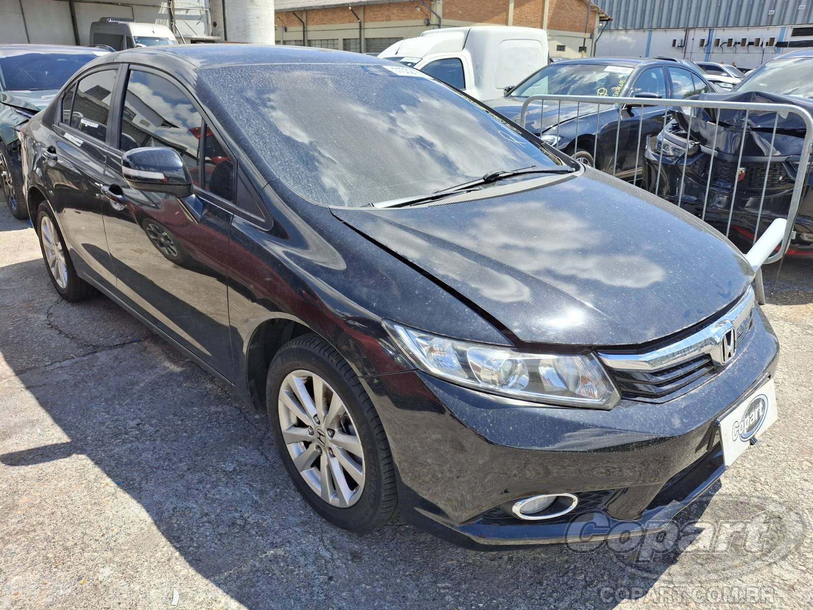 Veículo Honda Civic Honda Civic LXR 2.0 16V i-VTEC 2014 2014 em leilão