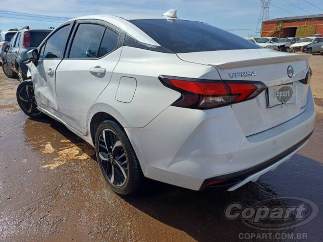 2025 NISSAN VERSA 