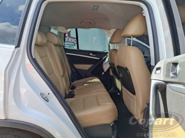 2015 VOLKSWAGEN TIGUAN 