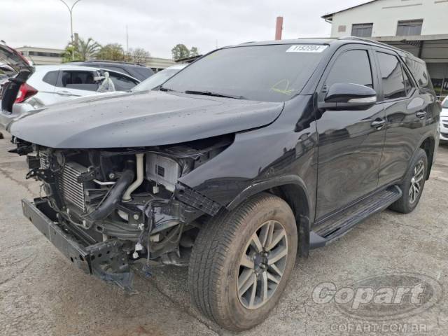 2016 TOYOTA HILUX SW4 