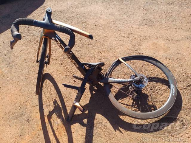 0 PINARELLO DOGMA F 2025 