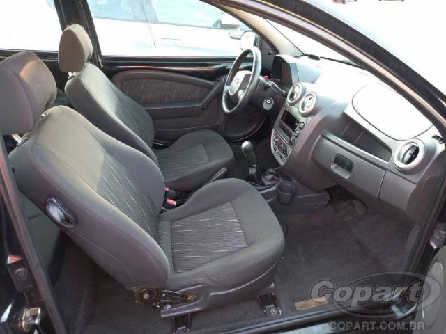 2011 FORD KA 