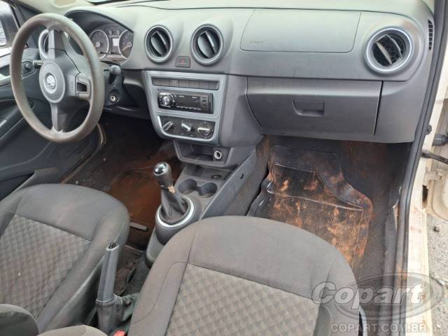 2015 VOLKSWAGEN SAVEIRO 