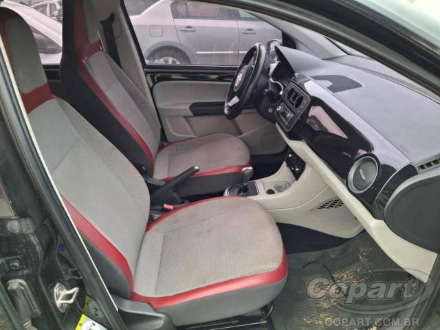2015 VOLKSWAGEN UP 