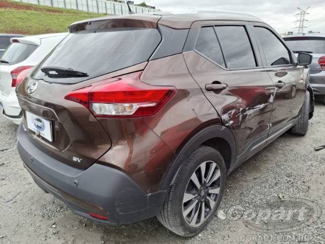 2021 NISSAN KICKS 