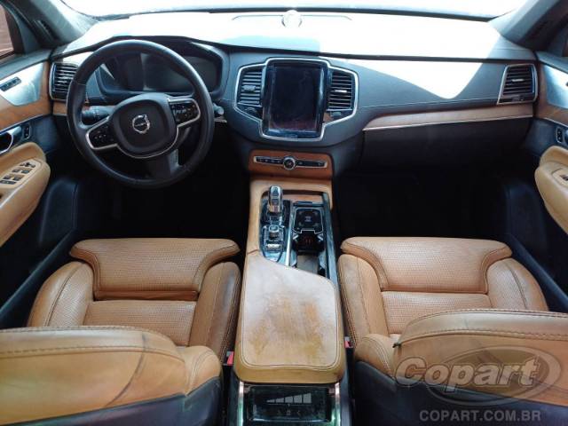 2018 VOLVO XC90 