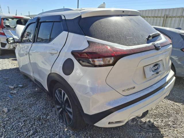 2024 NISSAN KICKS 