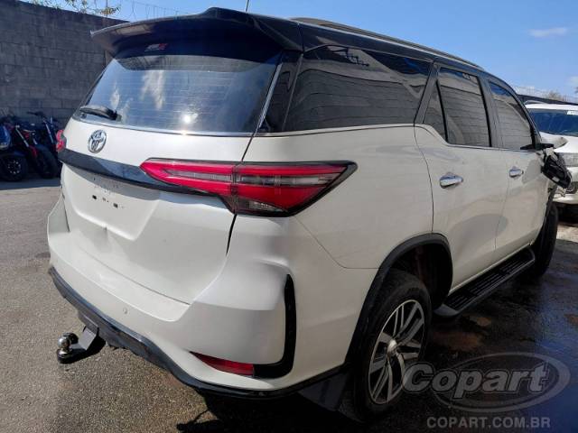 2018 TOYOTA HILUX SW4 