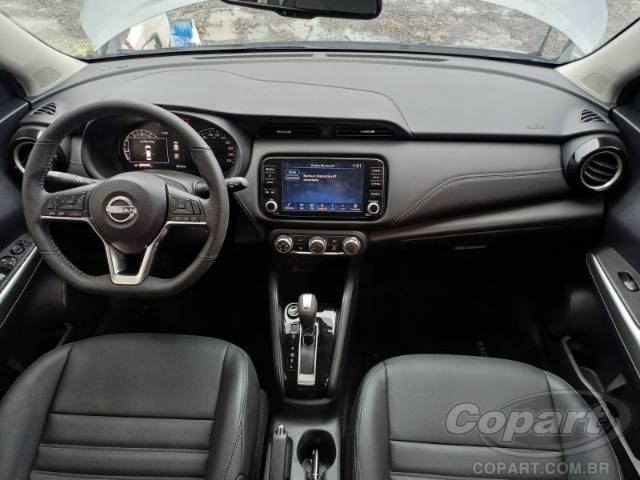 2025 NISSAN Kicks Play 