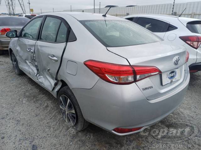 2019 TOYOTA YARIS SEDA 