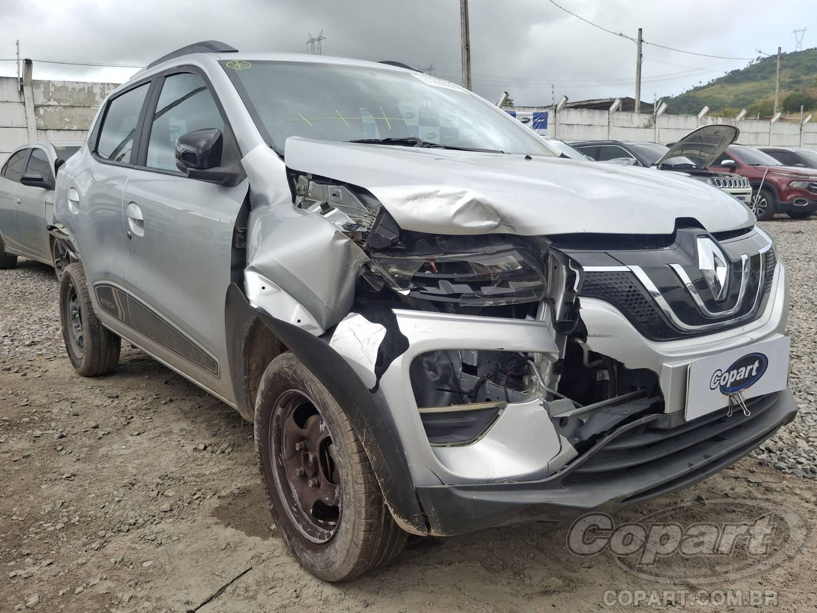 Veículo Renault Kwid RENAULT KWID E-Tech Intense 48 kW 2024 2024 em leilão