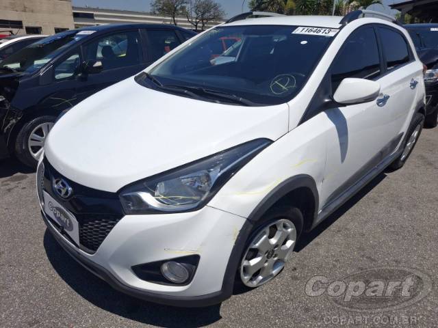 2015 HYUNDAI HB20 