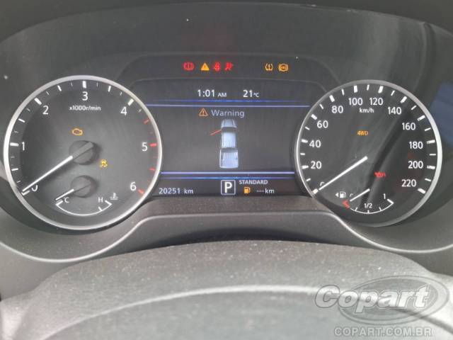 2025 NISSAN FRONTIER CD 